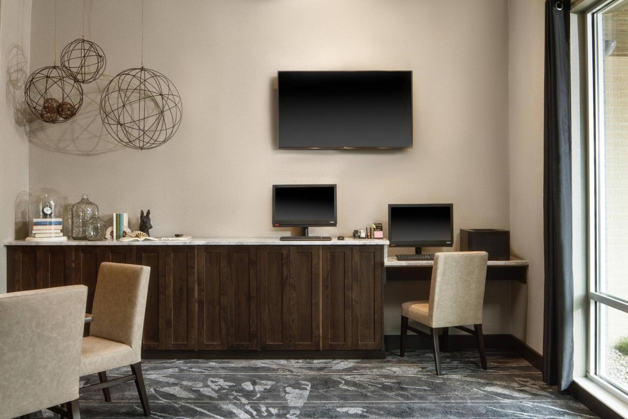 Fairfield Inn & Suites By Marriott Louisville Northeast מראה חיצוני תמונה