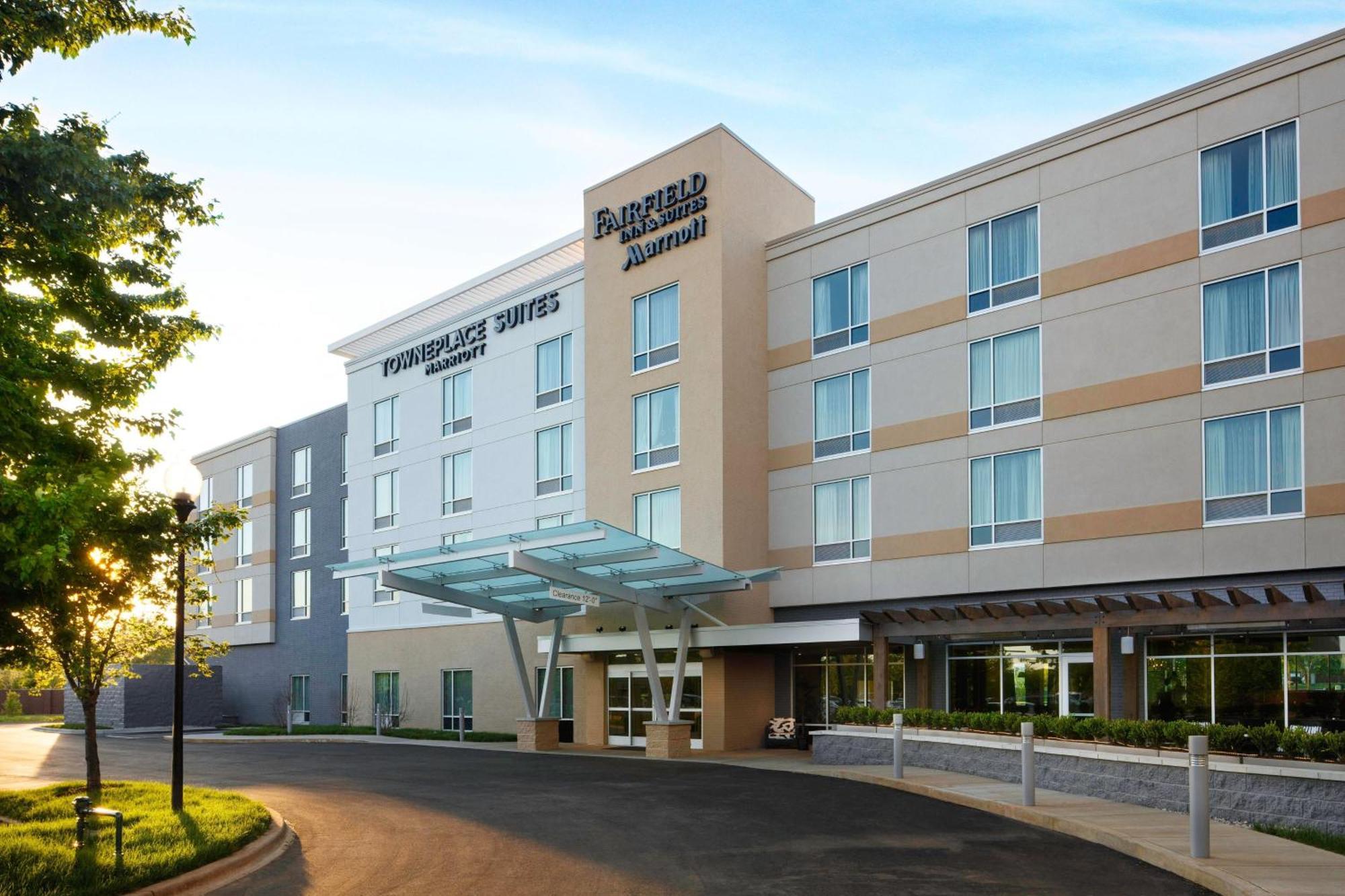 Fairfield Inn & Suites By Marriott Louisville Northeast מראה חיצוני תמונה