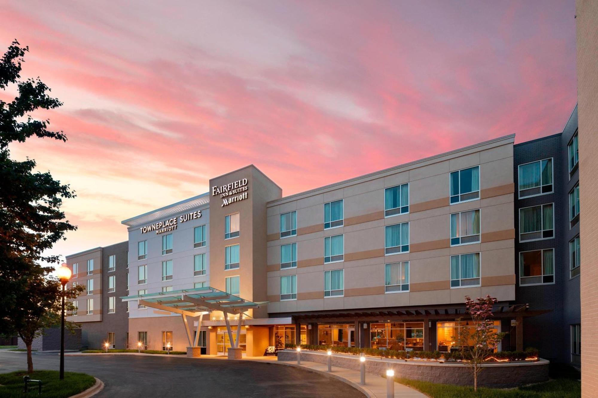 Fairfield Inn & Suites By Marriott Louisville Northeast מראה חיצוני תמונה